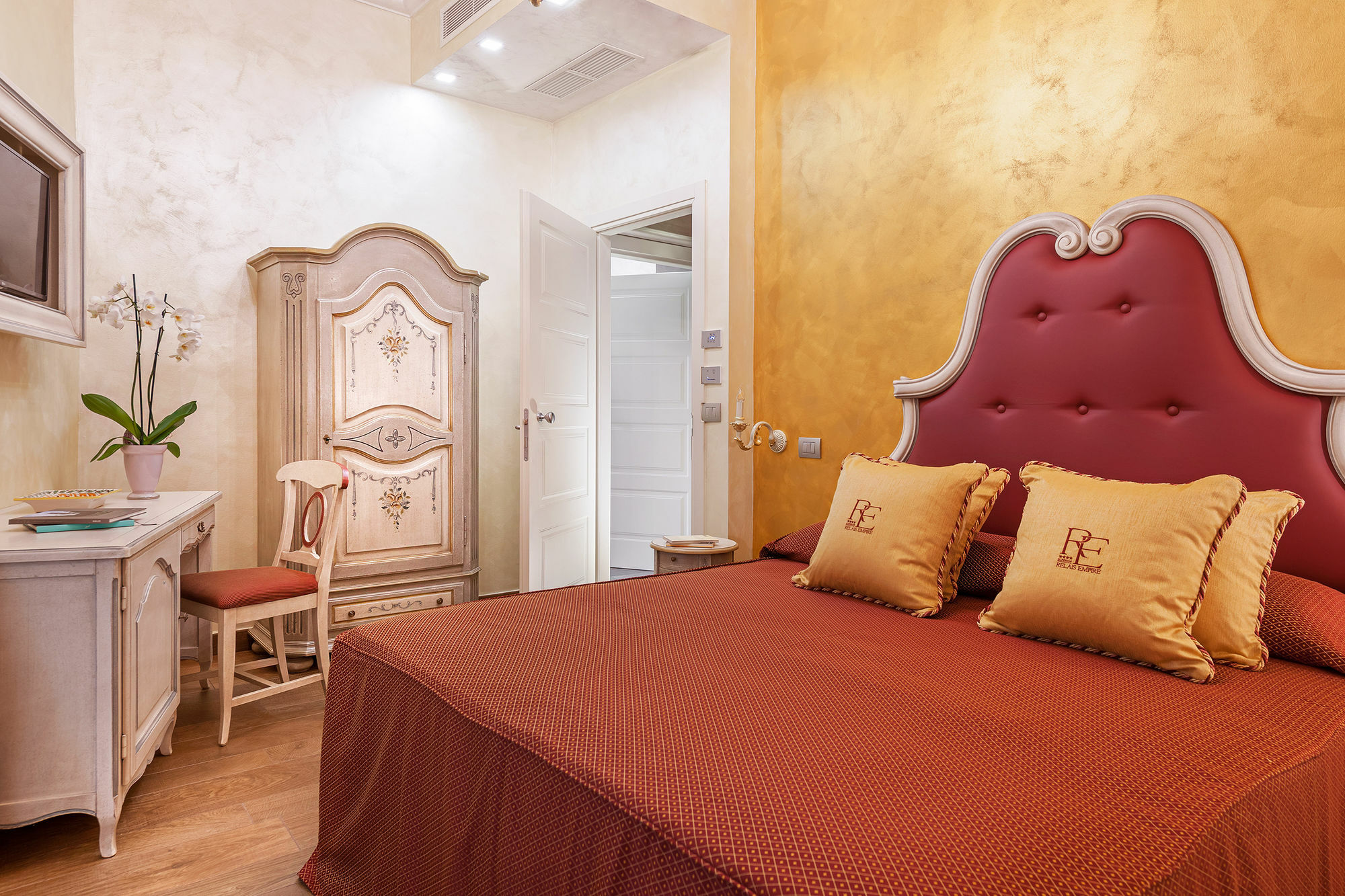 Relais Empire Affittacamere 3*